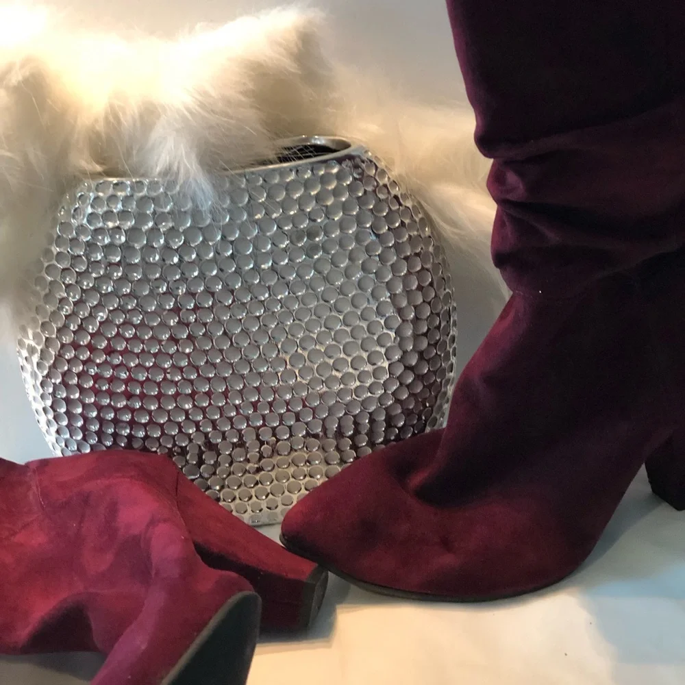 Elegant Burgundy Suede Women's Boots - Picture 4 of 11